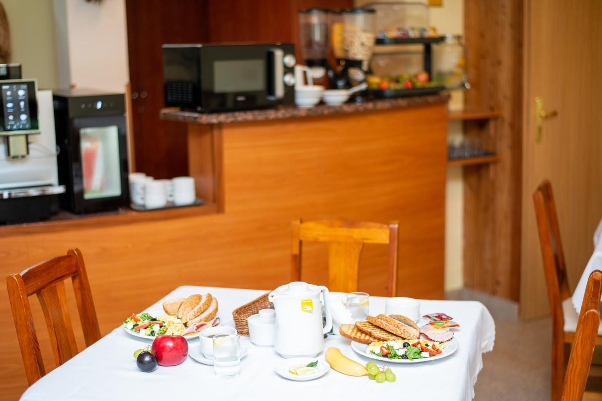 Bed and Breakfast Gosciniec Pieciu Stawow Устшики-Дольне Экстерьер фото