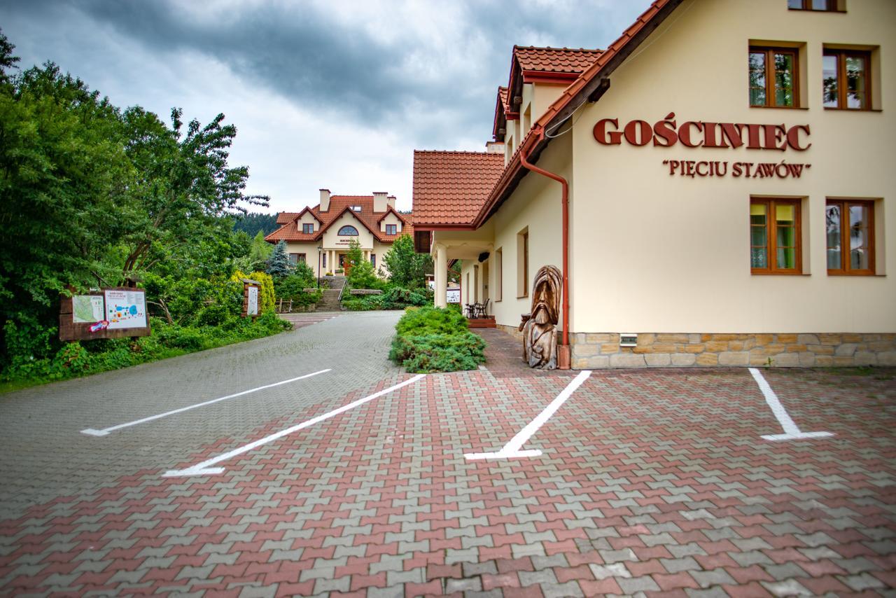 Bed and Breakfast Gosciniec Pieciu Stawow Устшики-Дольне Экстерьер фото